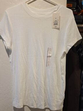 a new day Women's Short Sleeve Crew Neck Tee in White